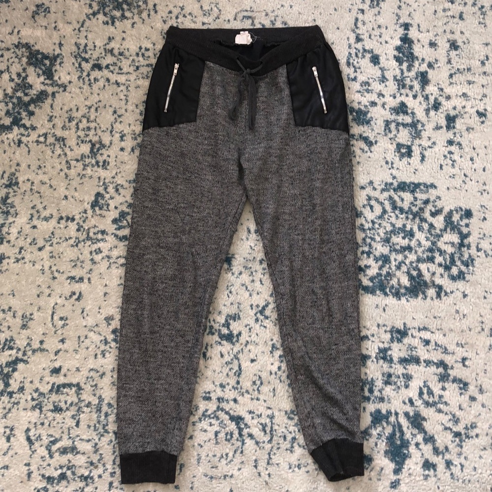 LA Hearts Gray Joggers with Leather Accents